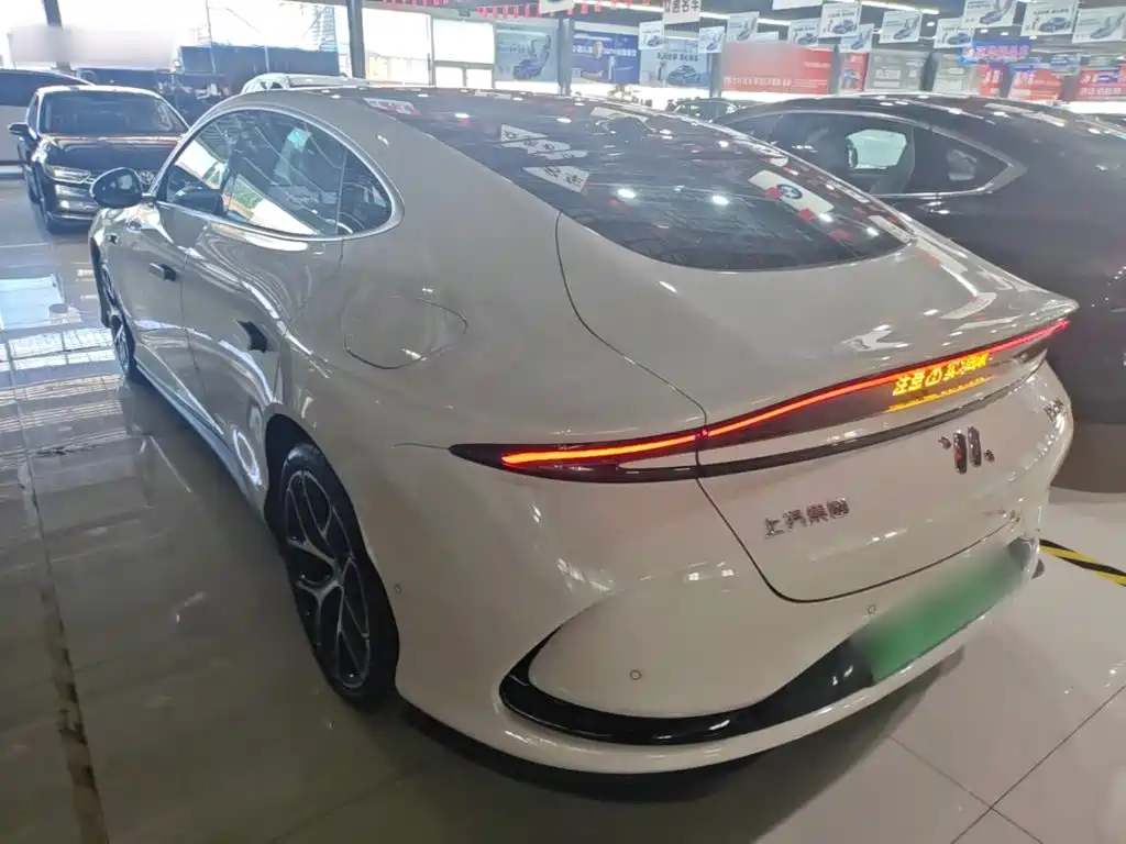IM Motors IM L6 2025 2025 Ultra