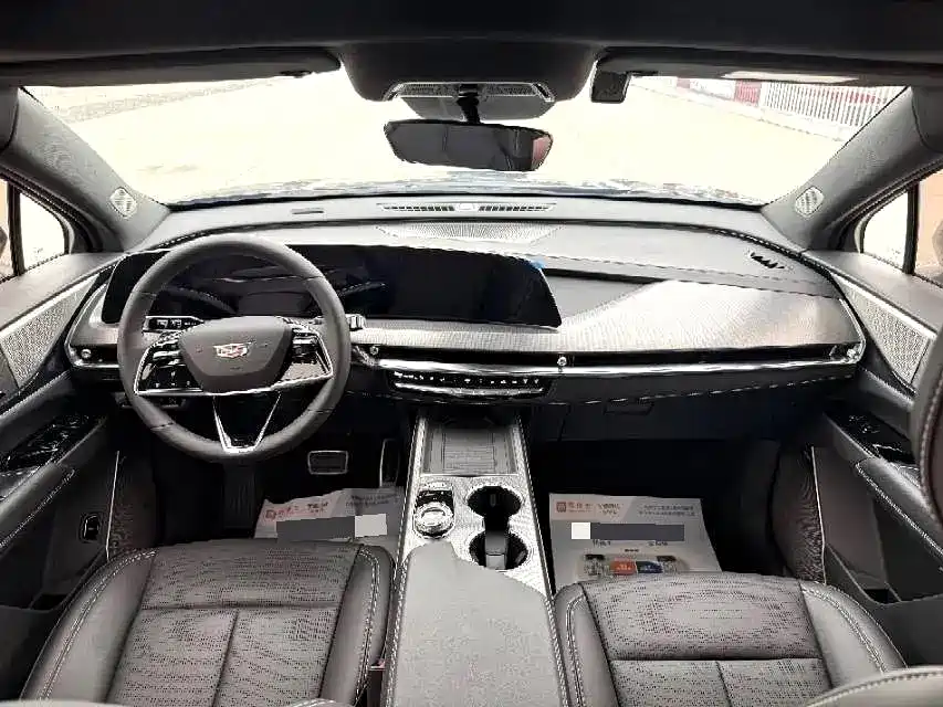 Cadillac XT5 2025 2025 2.0T Premium Model