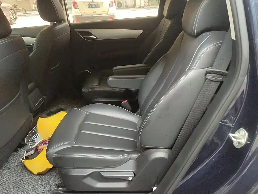BYD Song MAX 2021 2021 Upgrade 1.5T Automatic Luxury Edition 6-Seater