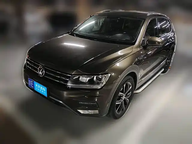 Volkswagen Tiguan L 2019 330TSI Auto 2WD Smart Luxury Edition China V — фото 1