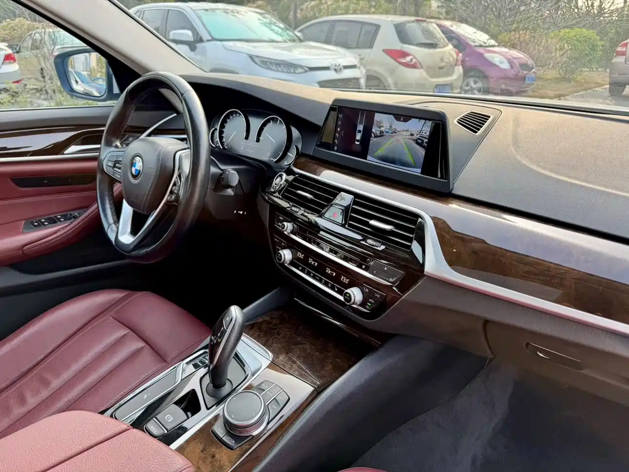 BMW 5 Series 2018 528Li Launch Special Edition фото 18