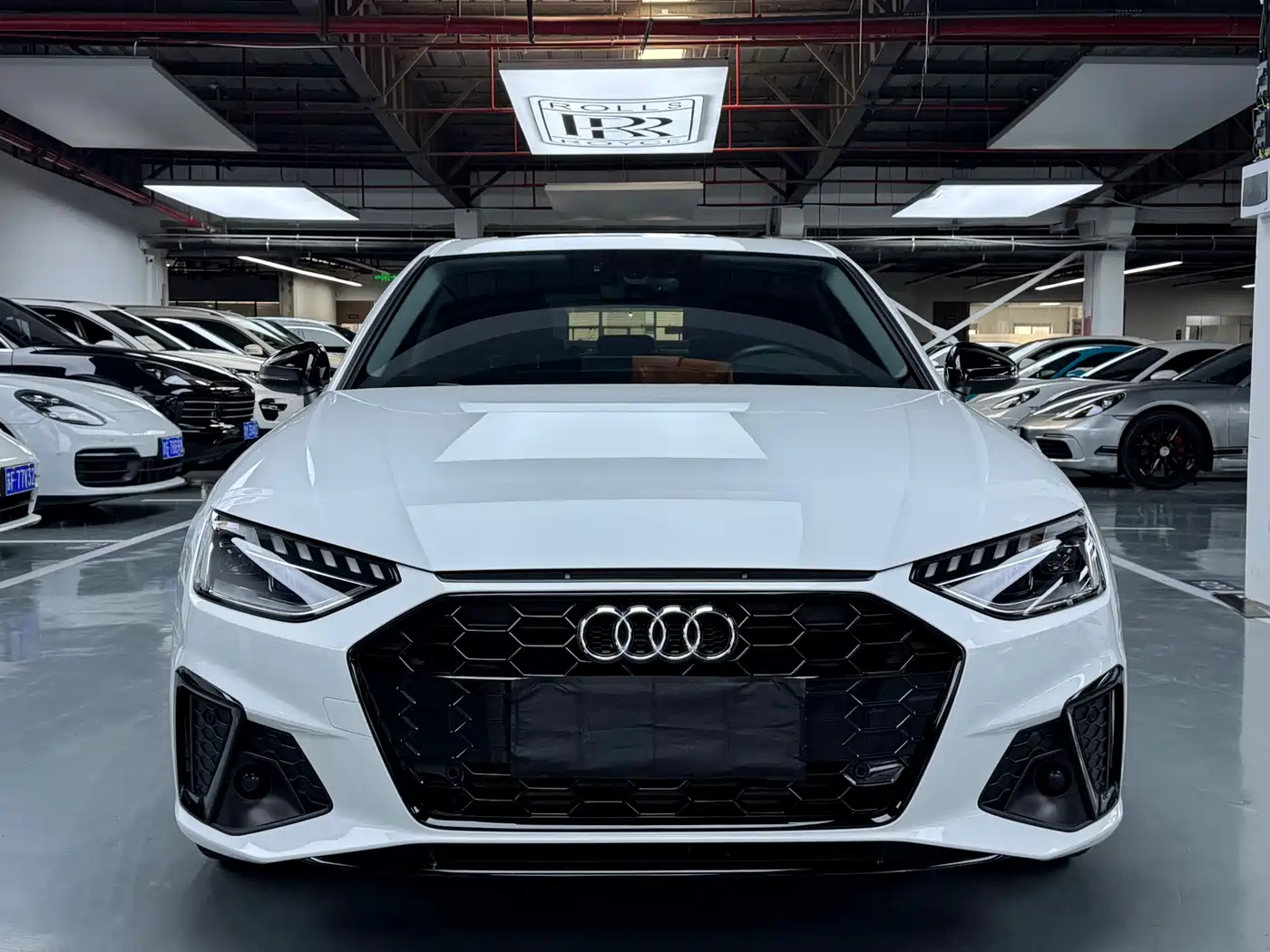 Audi A4L 2022 40 TFSI Luxury Dynamic фото 2