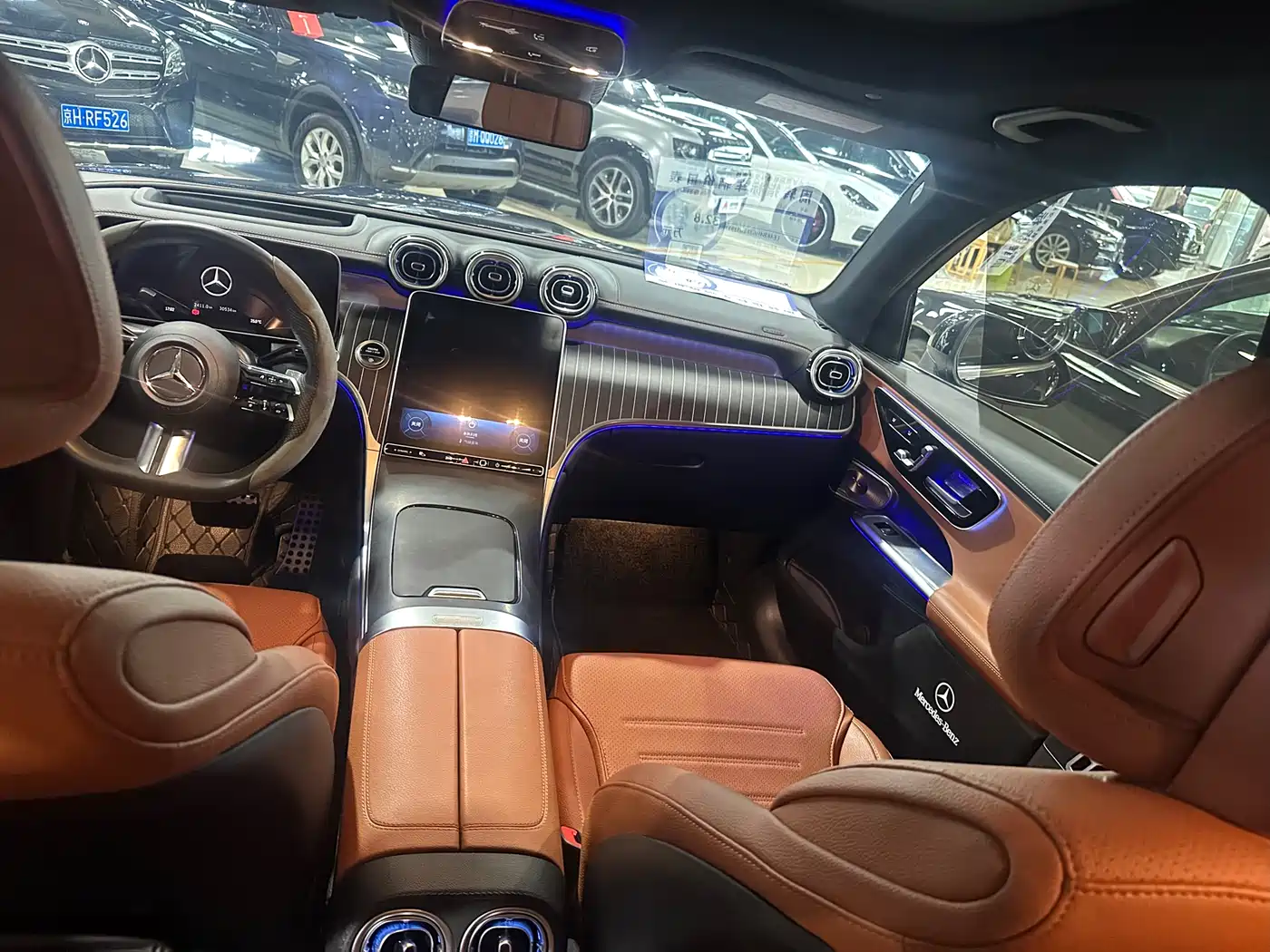 Mercedes-Benz GLC 2023 GLC 300 L 4MATIC Luxury 7-Seater фото 8