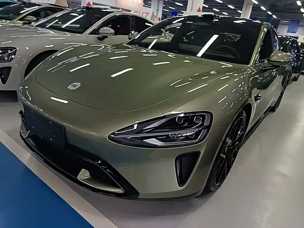 Xiaomi SU7 2024