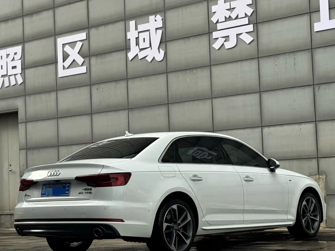 Audi A4L 2018 30th Anniversary 40 TFSI Sport фото 22