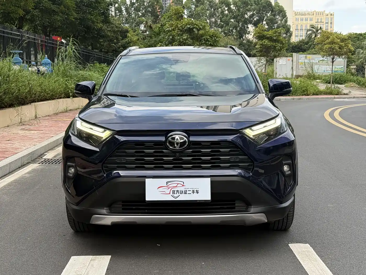 Toyota RAV4 Rongfang 2023 2.0L CVT FWD Style Plus Edition фото 2