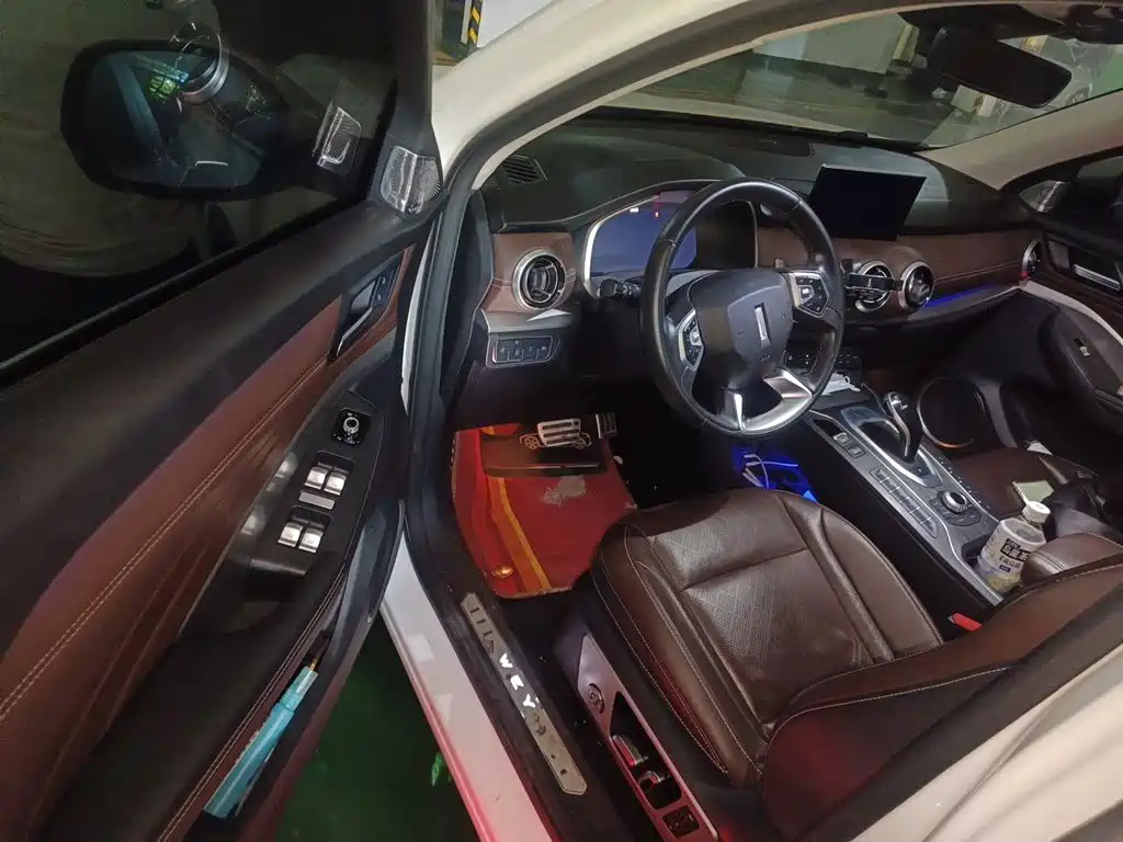 WEY VV6 2018 2018 2.0T 4WD Flagship China V