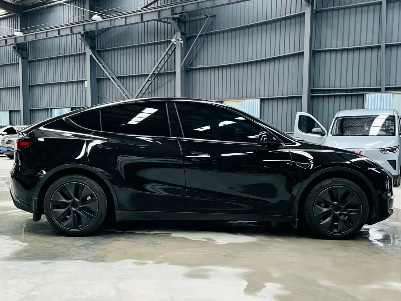 Фото 7 - Tesla Model Y