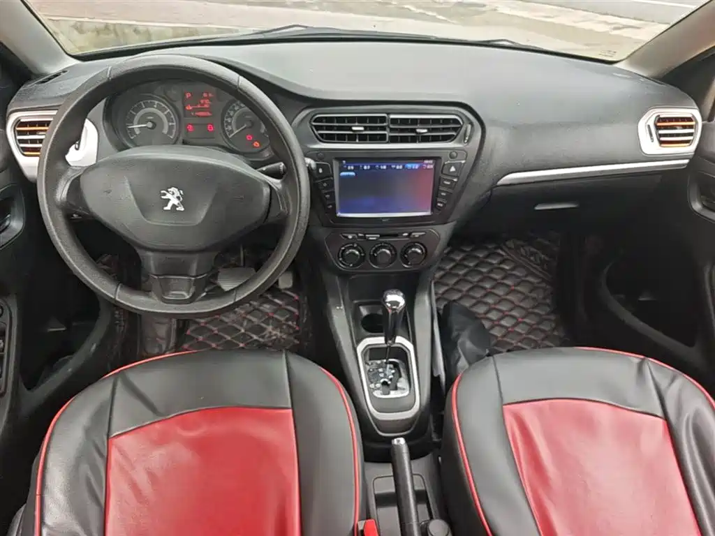 Peugeot 301 2014 1.6L Automatic Comfort Edition фото 10