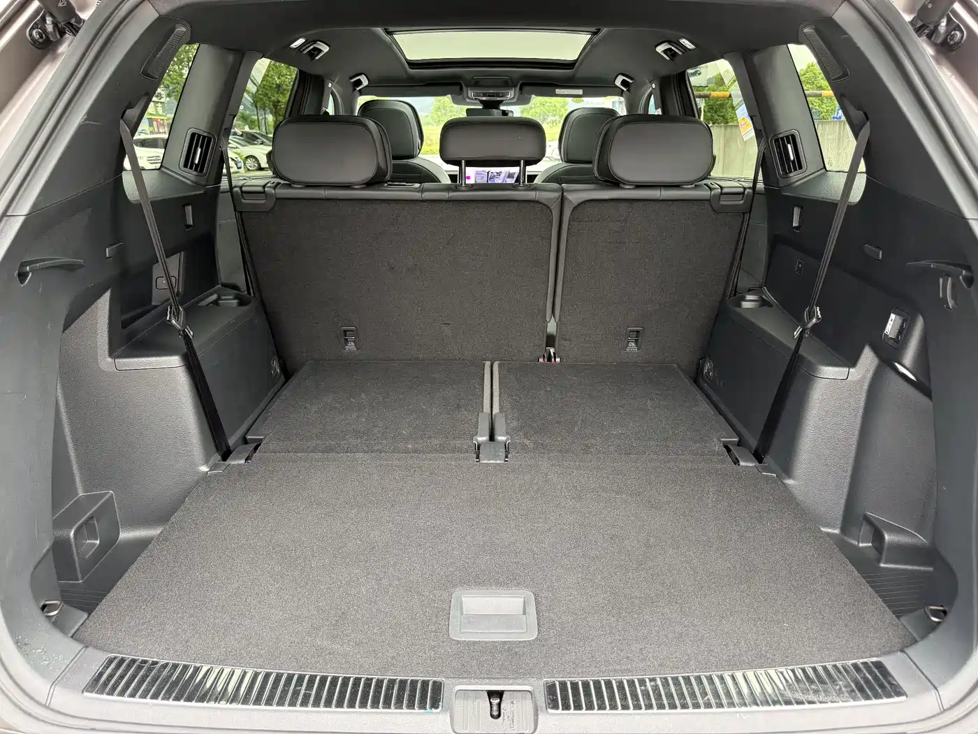 Volkswagen Teramont 2025 Teramont Pro 450TSI 4WD Summit Edition фото 10