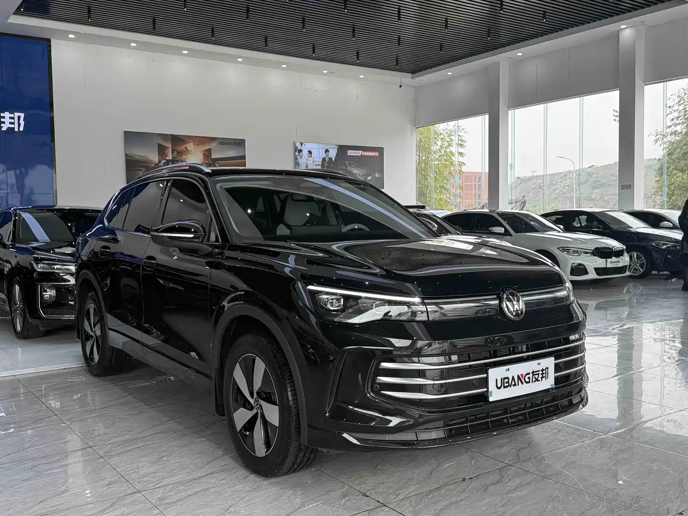 Volkswagen Tiguan L 2024 PRO 330TSI 2WD Smart Edition фото 3