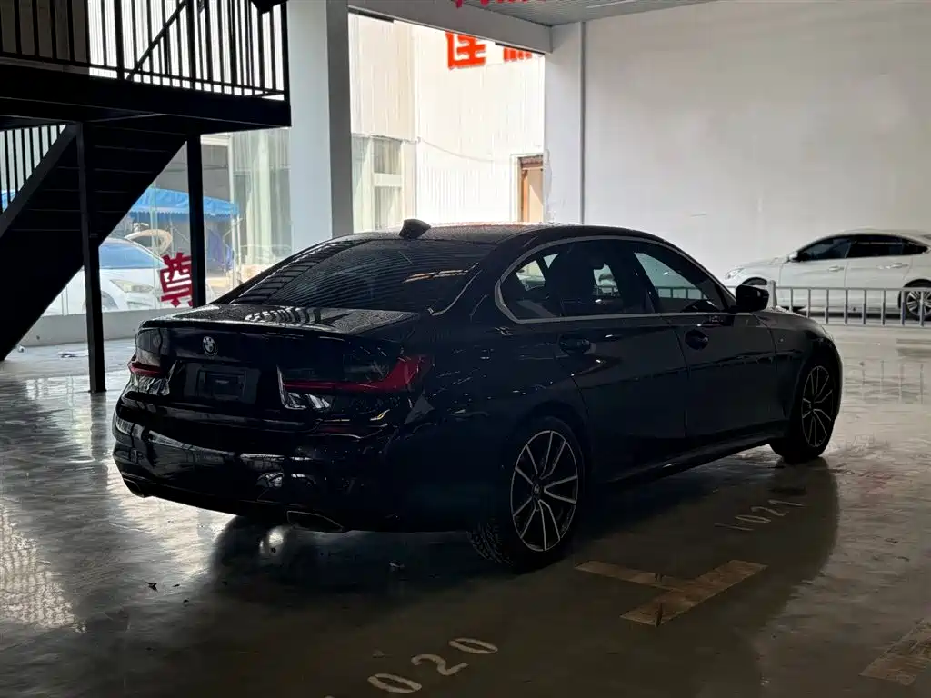 BMW 3 Series 2021 320Li M Sport Package фото 5