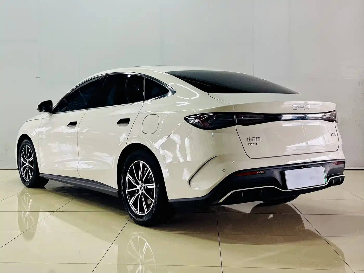BYD Seal 06 New Energy 2024 DM-i 120KM Honor фото 8