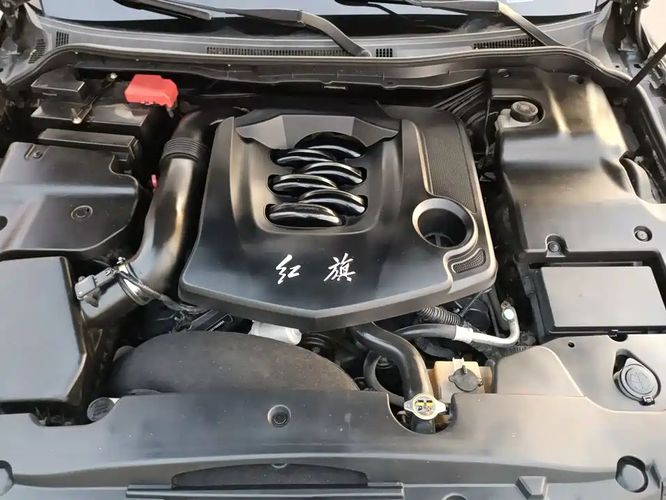 Photo 16 - Hongqi H7