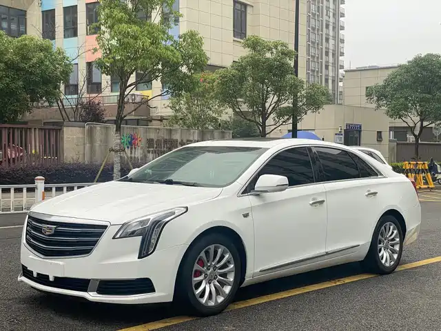 cadillac xts