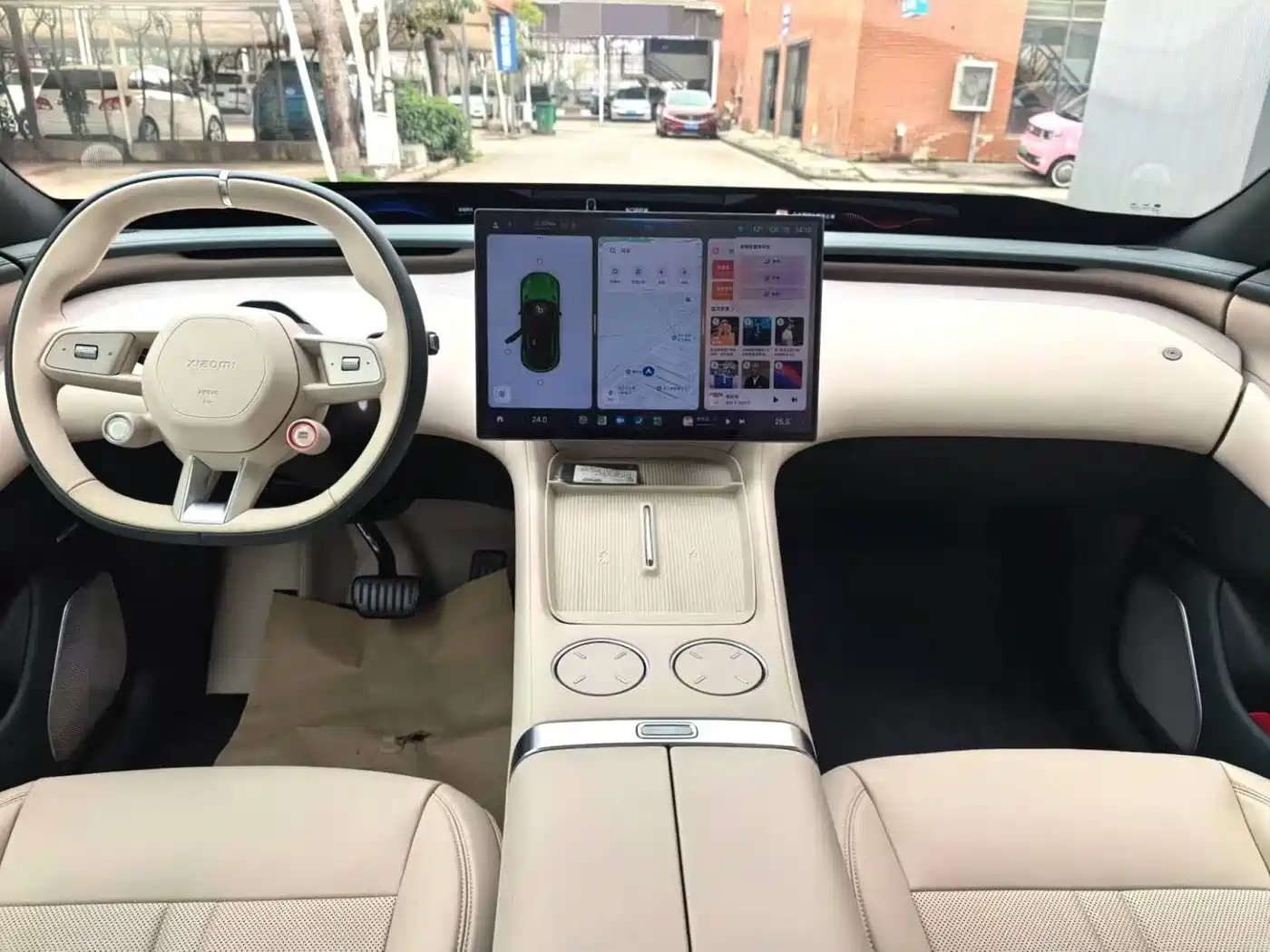 Xiaomi Auto Xiaomi YU7 2025 Extended Range RWD Edition фото 5
