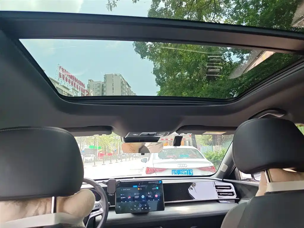 BYD Qin L 2024 DM-i 120KM Leading фото 9