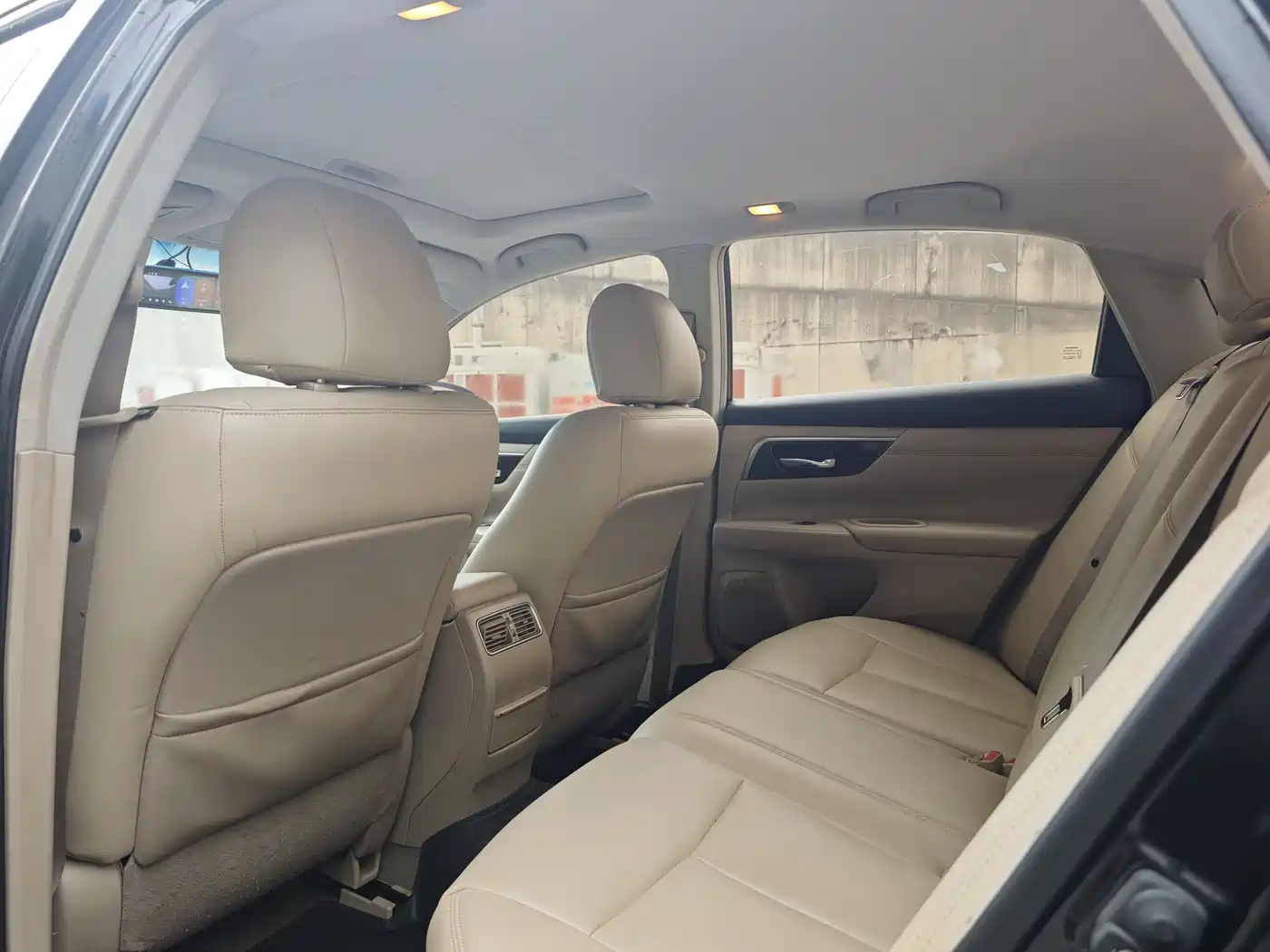 Фото 4 - Nissan Teana