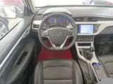 Фото 11 - Geely Vision