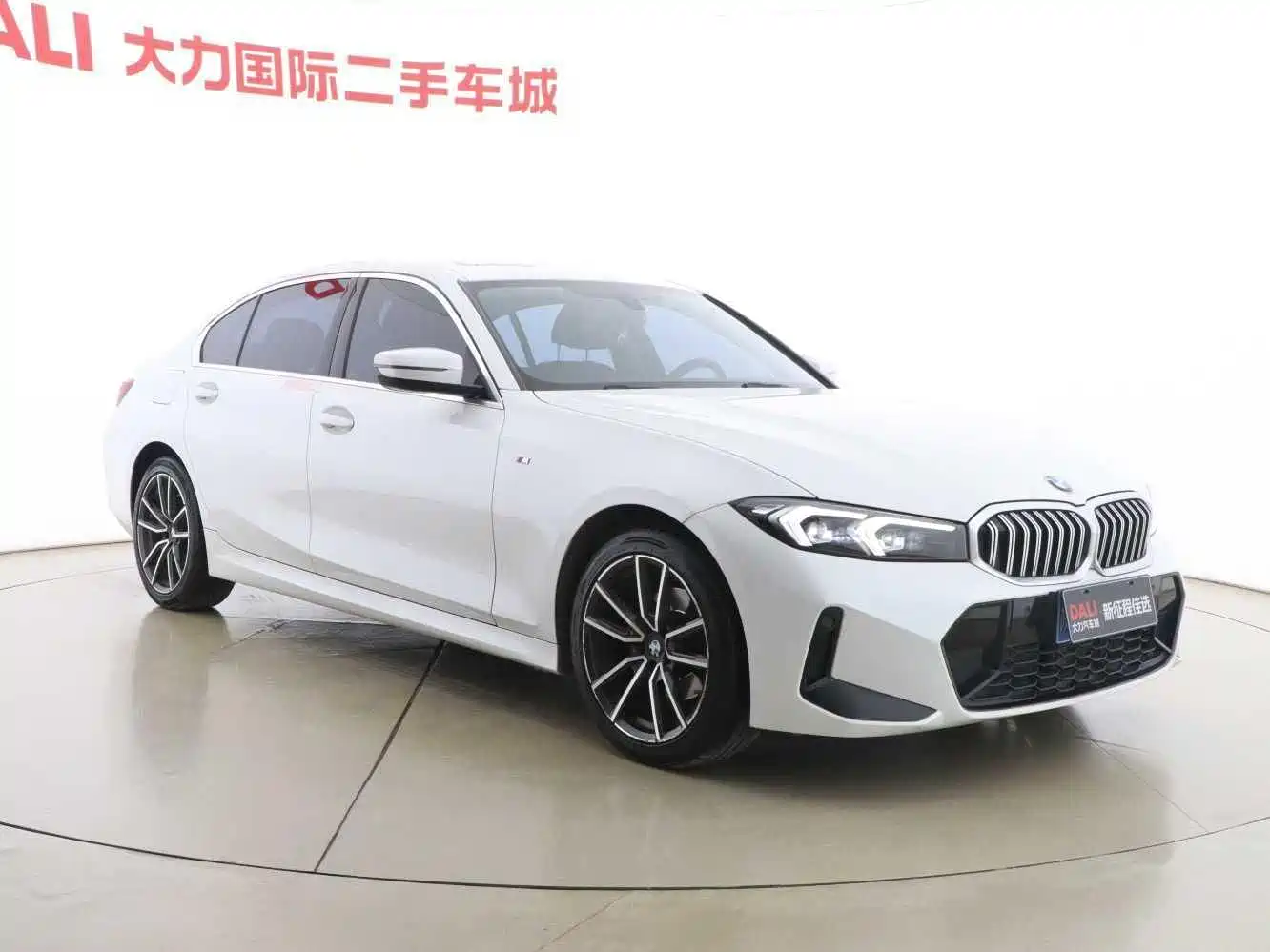 BMW 3 Series 2023 320Li M Sport Package фото 11