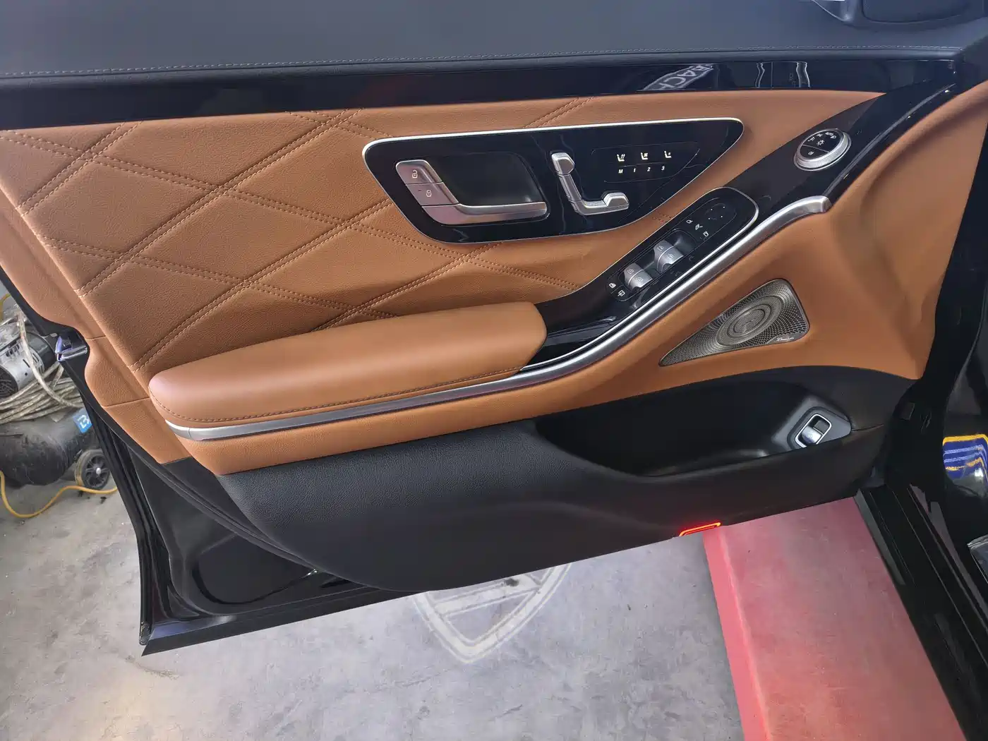 Mercedes-Benz Maybach S-Class 2023 S 480 4MATIC фото 6