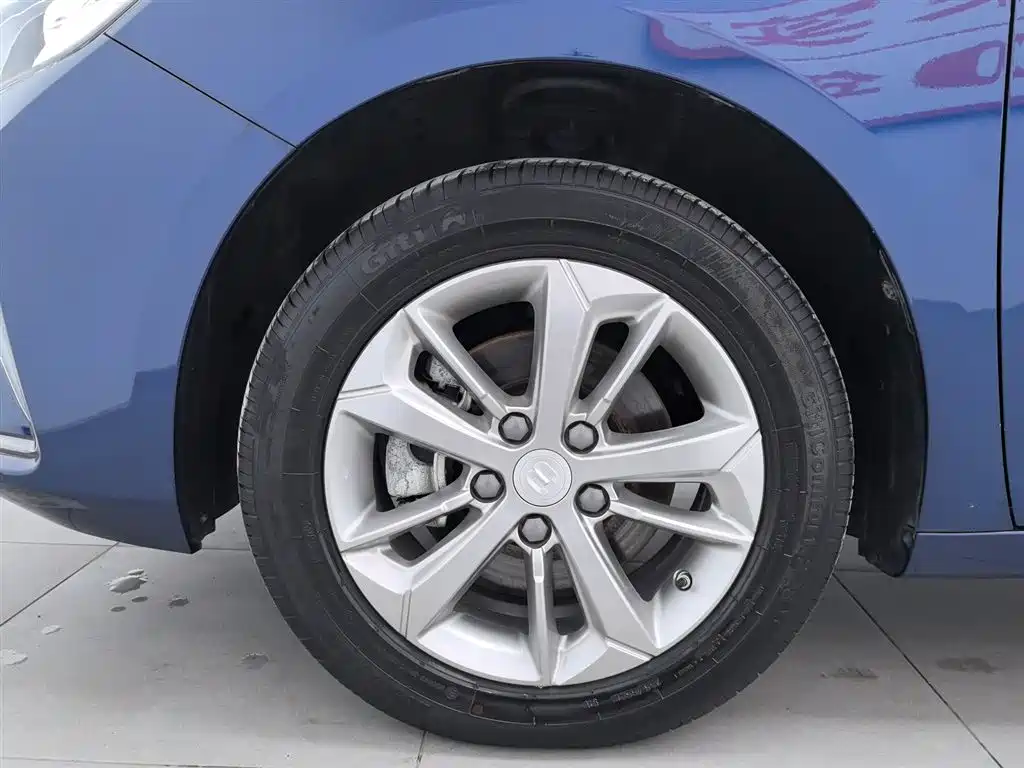 GEELY AUTOMOBILE EMGRAND GL