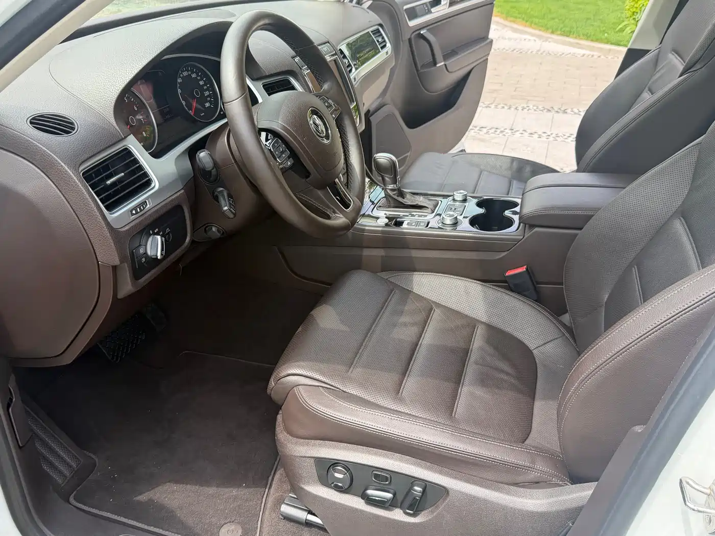 Volkswagen Touareg 2017 3.0TSI Mountain Master Edition фото 14