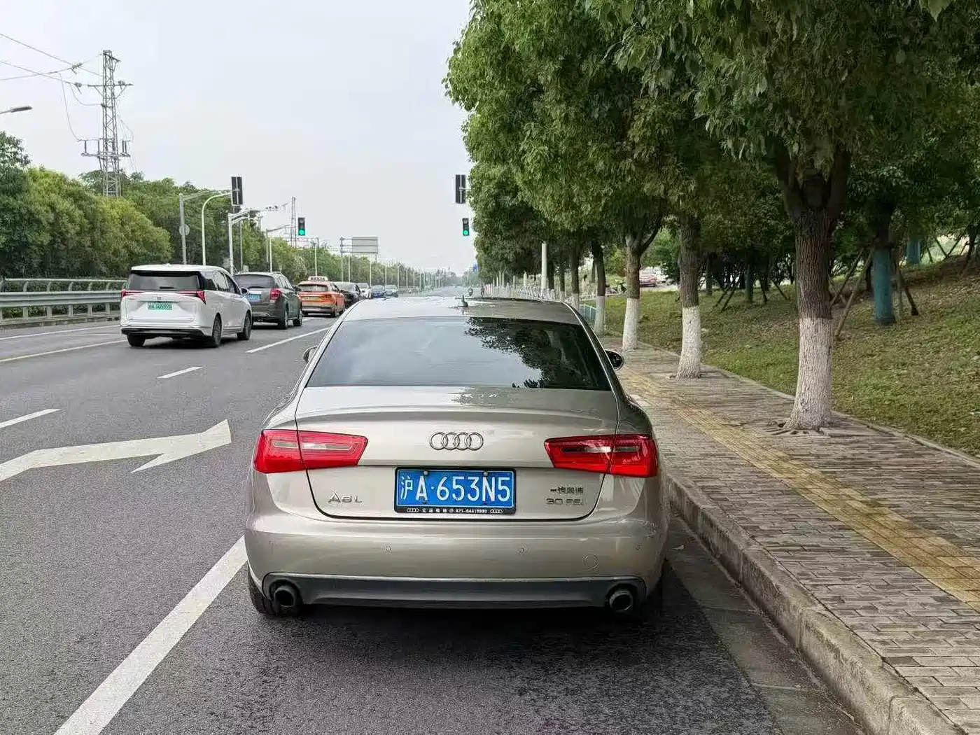 Audi A6L 2014 30 FSI Comfort фото 8