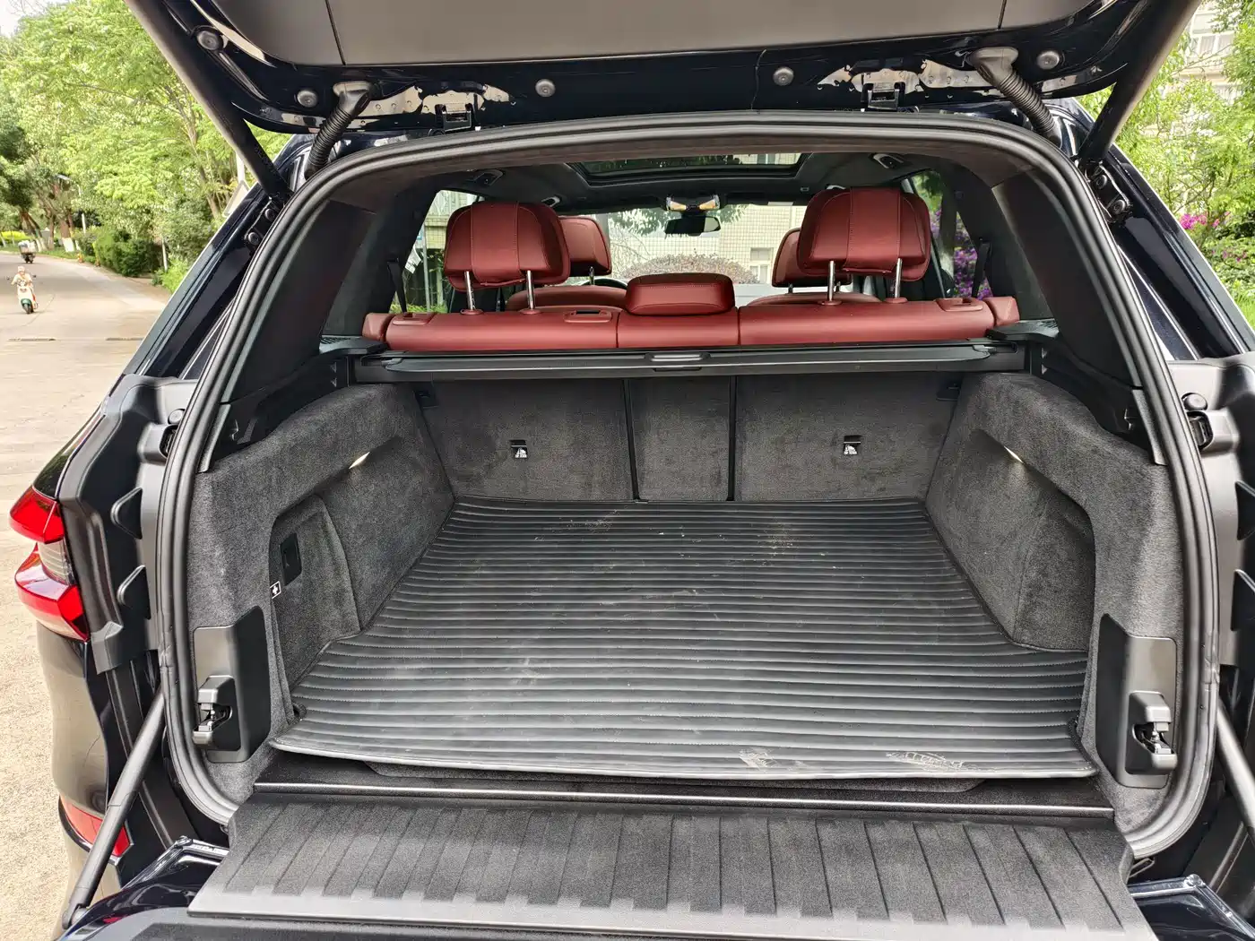 BMW X5 2022 Facelift xDrive 40Li M Sport Package фото 32