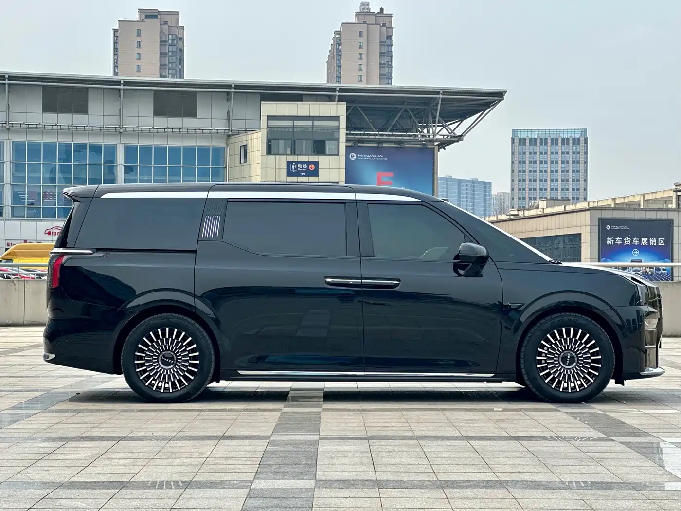 ZEEKR EXTREME KRYPTON 009