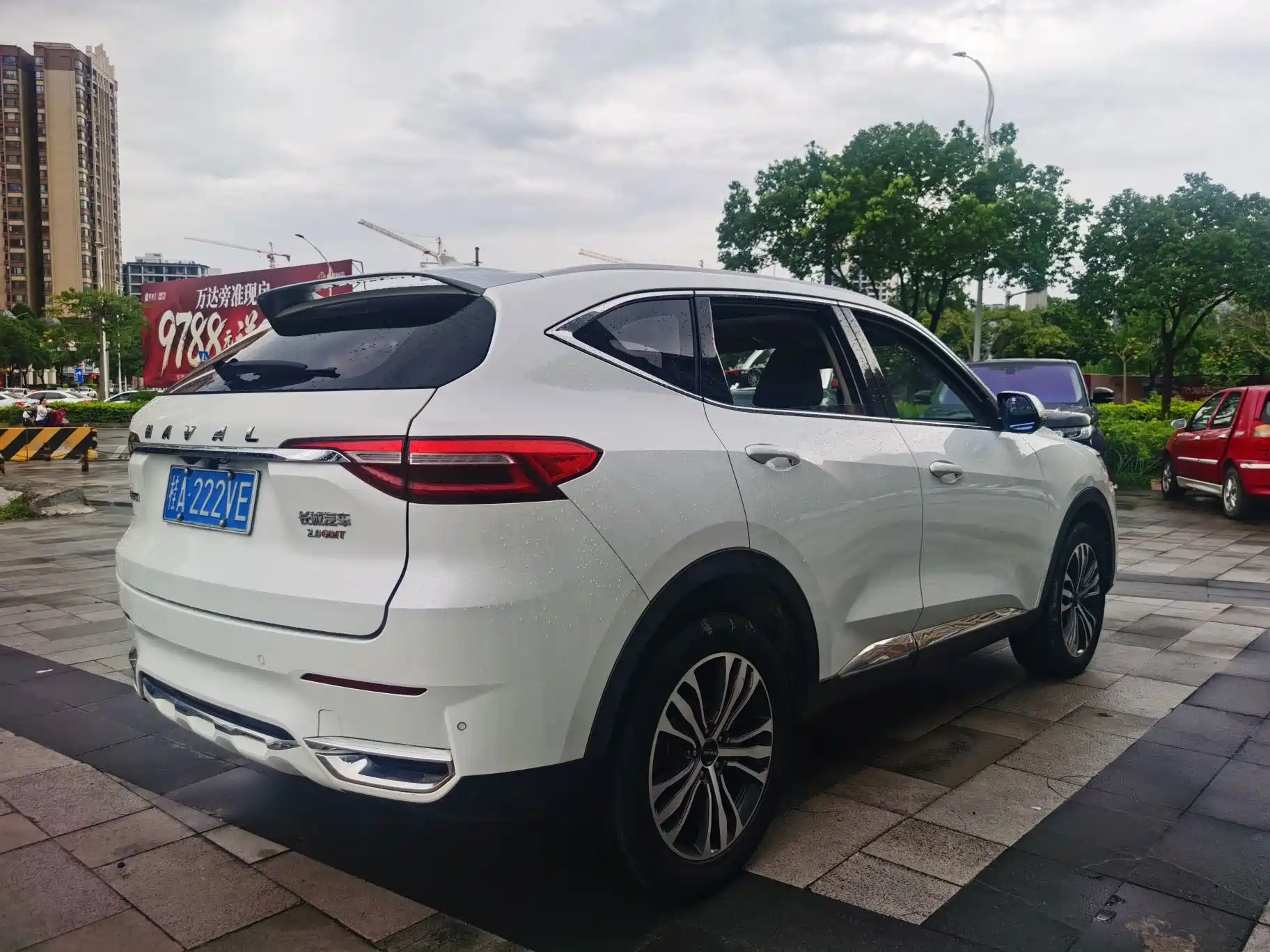 Фото 6 - Haval F7