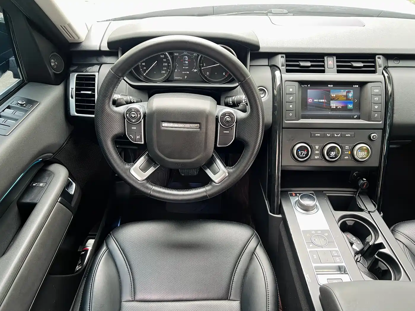 Land Rover Discovery 2018 2.0T SE фото 13