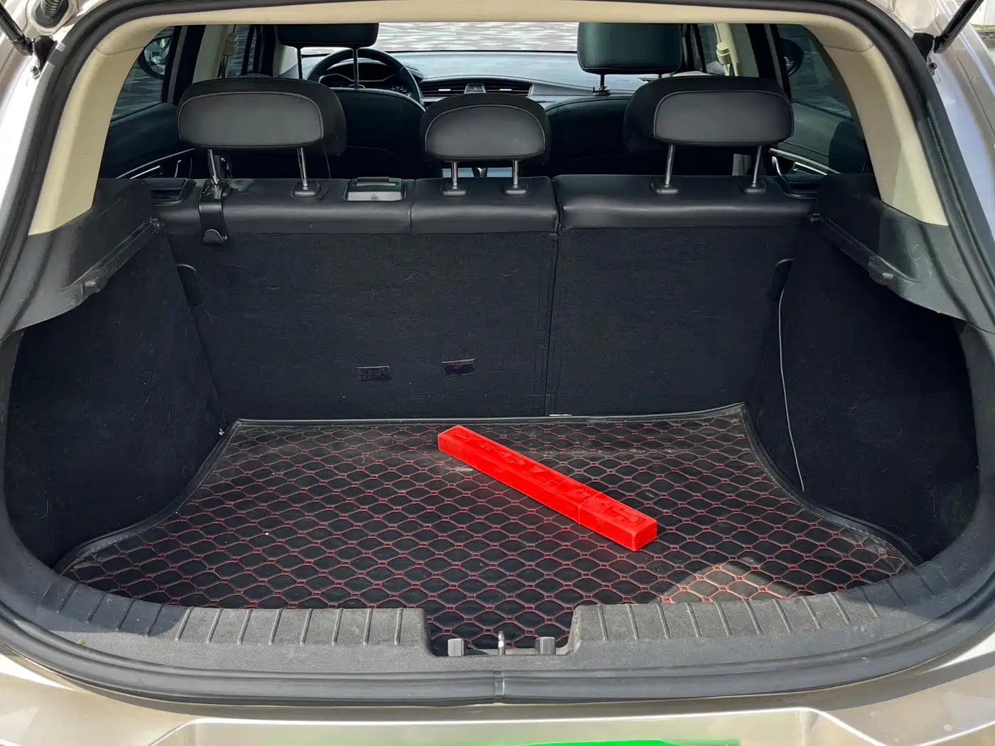 Geely Emgrand GS 2016 2016 Elegant Edition 1.3T Automatic Premium Type