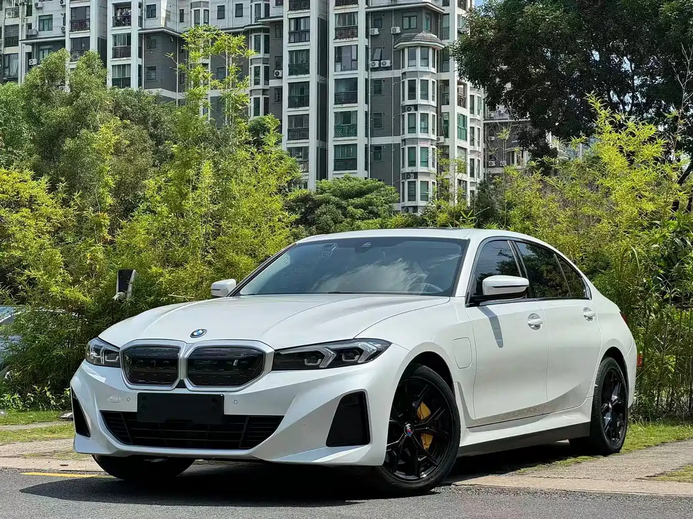 BMW i3 2024
