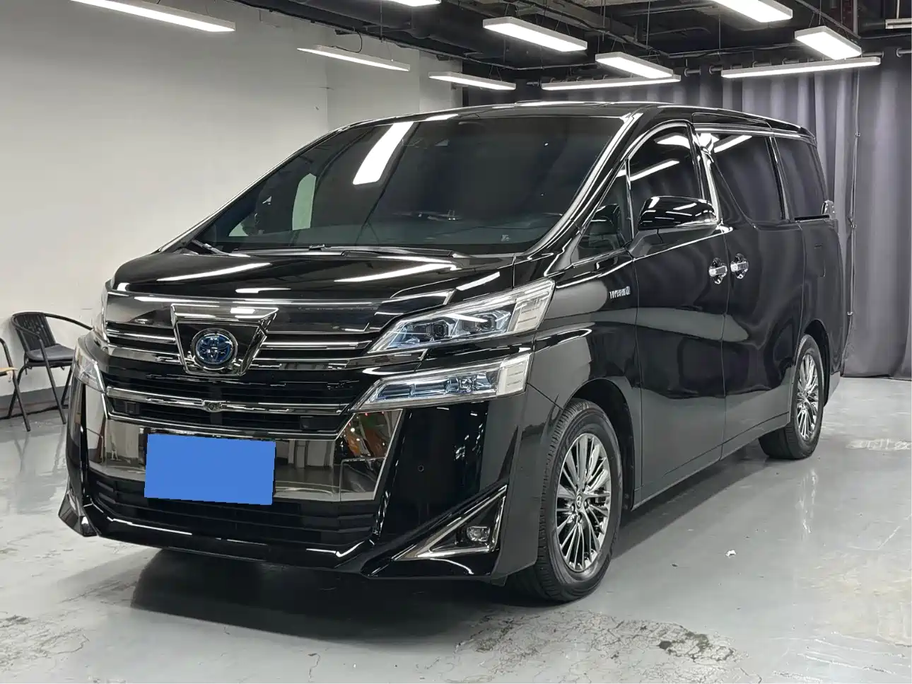 Toyota Vellfire 2020 2020 Twin Engine 2.5L HV Premium Edition