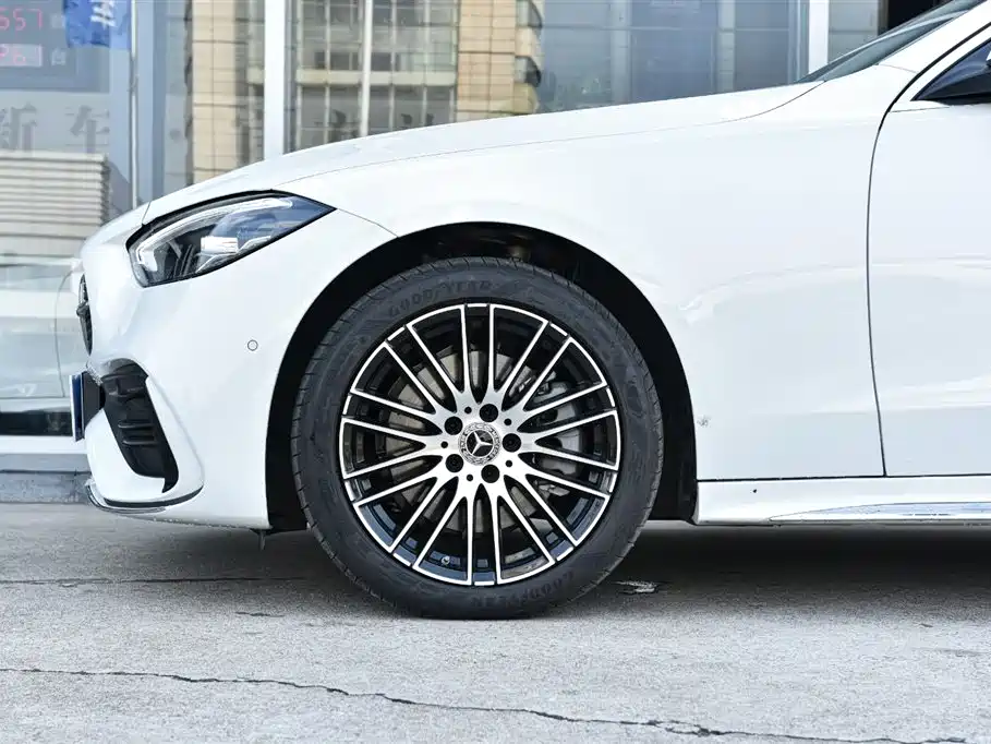 Mercedes-Benz C-Class 2024 C 260 L Sport фото 12