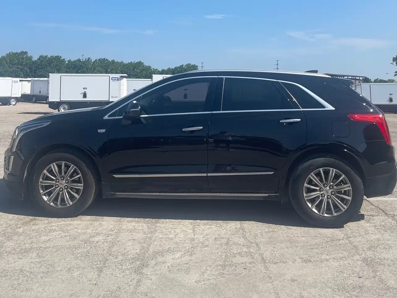 Cadillac XT5 2017 2017 Anniversary Edition 25T Technology