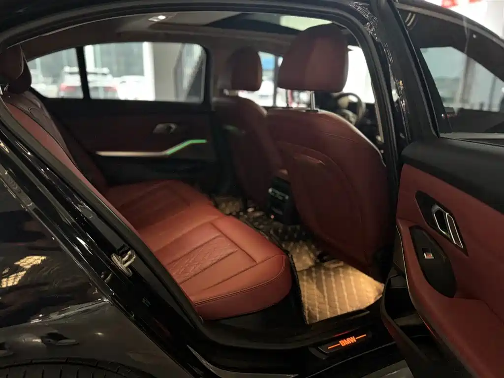BMW i3 2022 eDrive 35 L фото 11