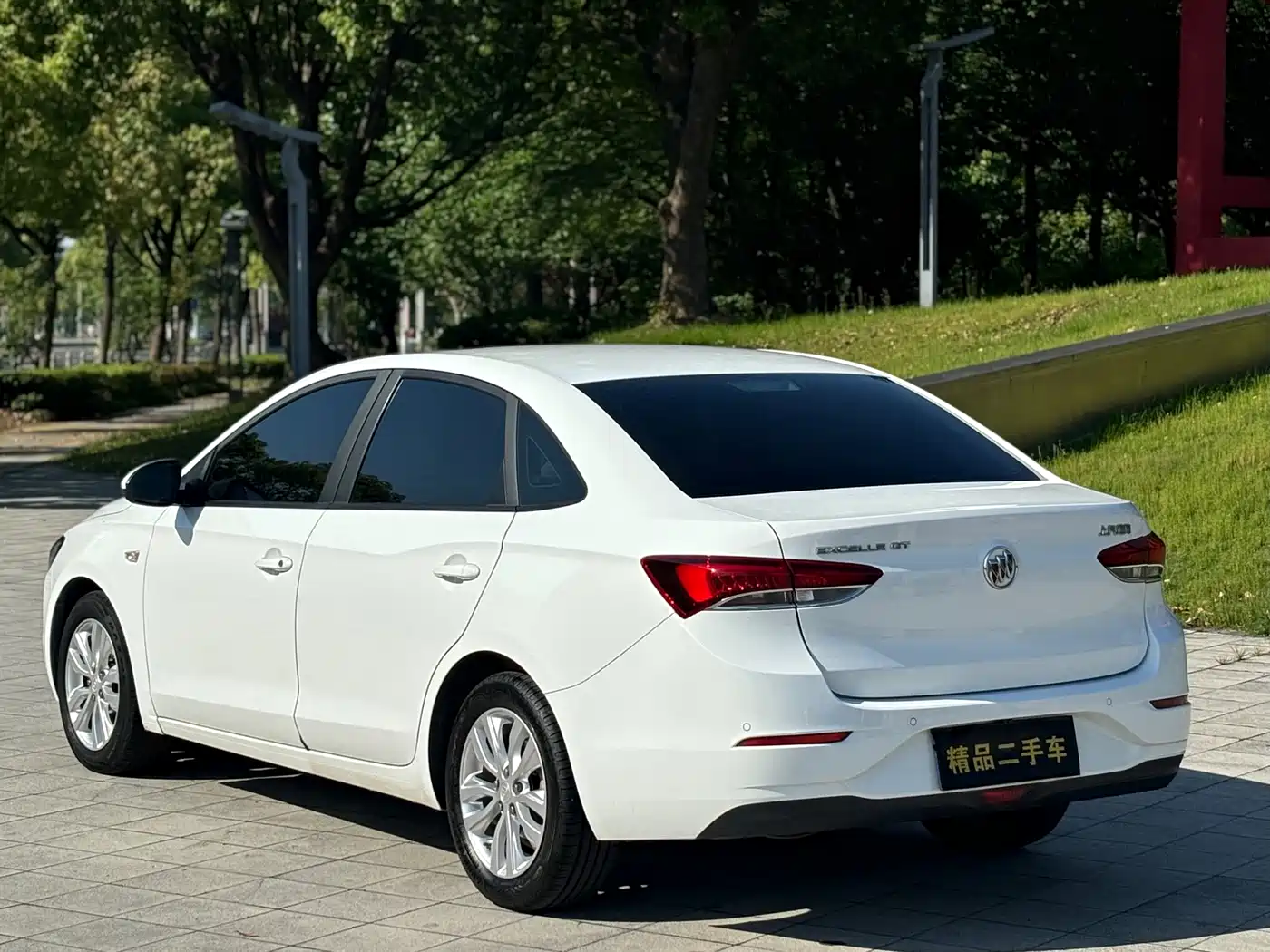 Buick Excelle 2021 Exemplar 1.5L Auto Elite фото 6