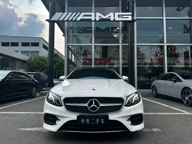Mercedes-Benz E-Class (Import) 2020 E 260 Coupe — фото 2
