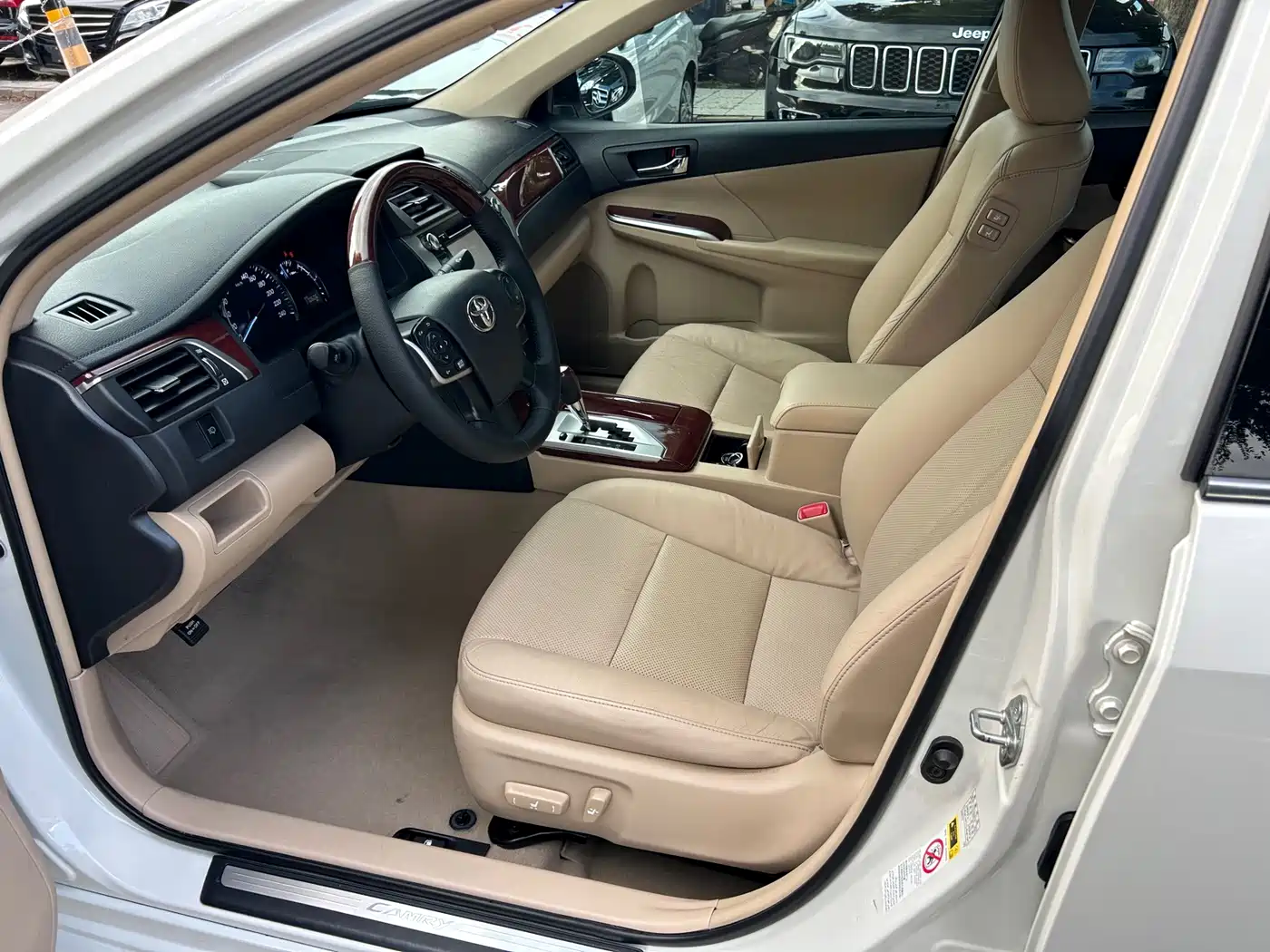 Toyota Camry 2012 2012 2.5G Luxury Navigation Edition