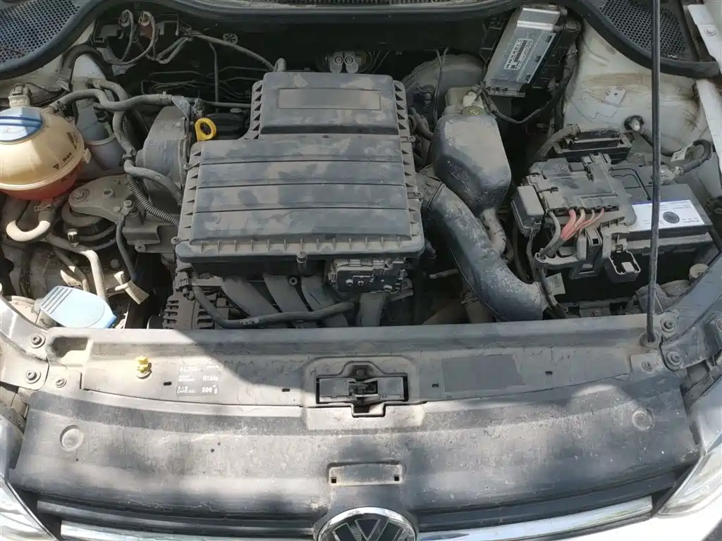 Volkswagen Polo 2016 1.6L Automatic Comfort фото 11