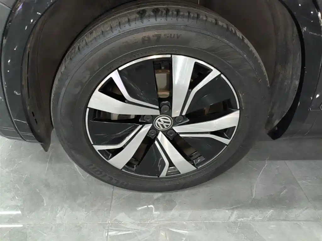 Volkswagen Tayron GTE Plug-in Hybrid 2020 Model 1.4T Luxury фото 23