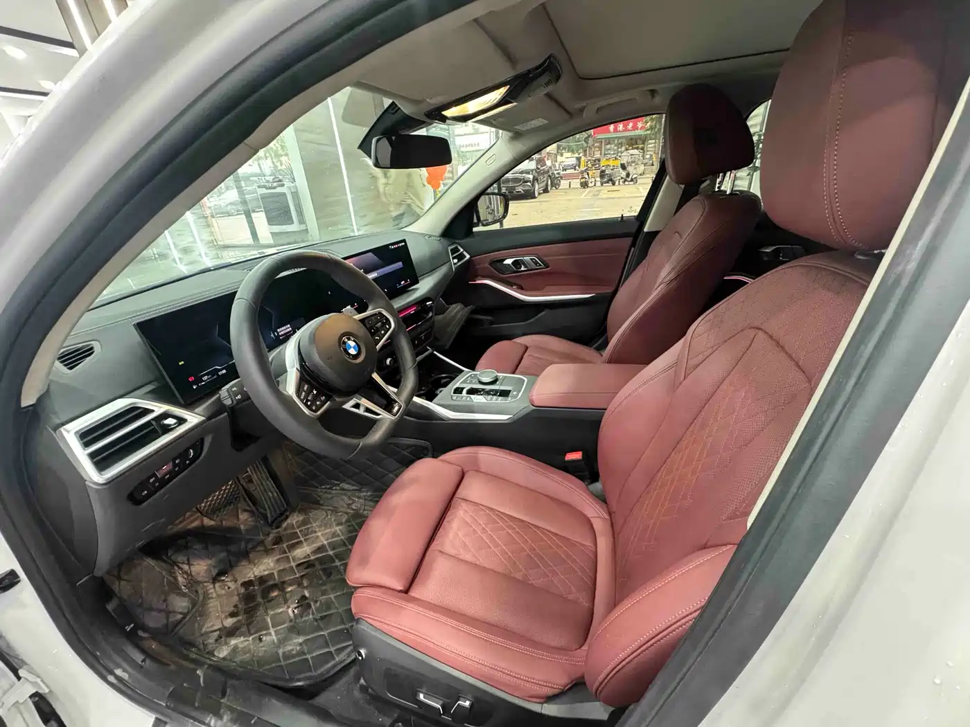 BMW 3 Series 2024 325Li M Sport Package фото 5