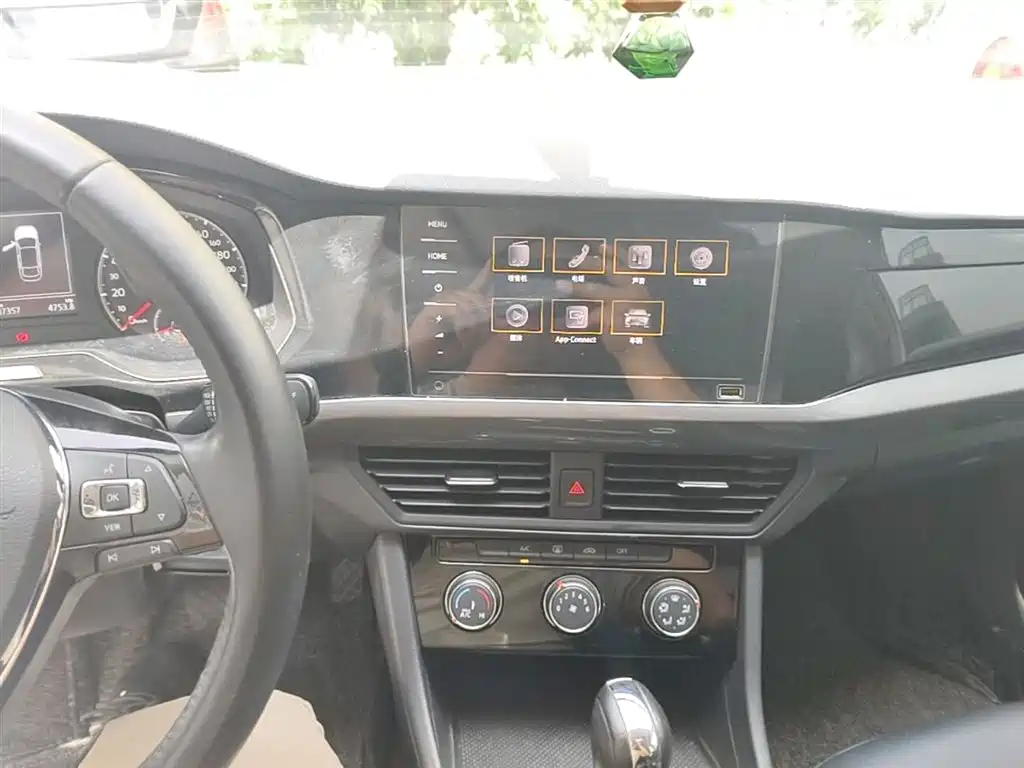 Volkswagen Bora 2021 1.5L Automatic Comfort Smart Edition фото 13