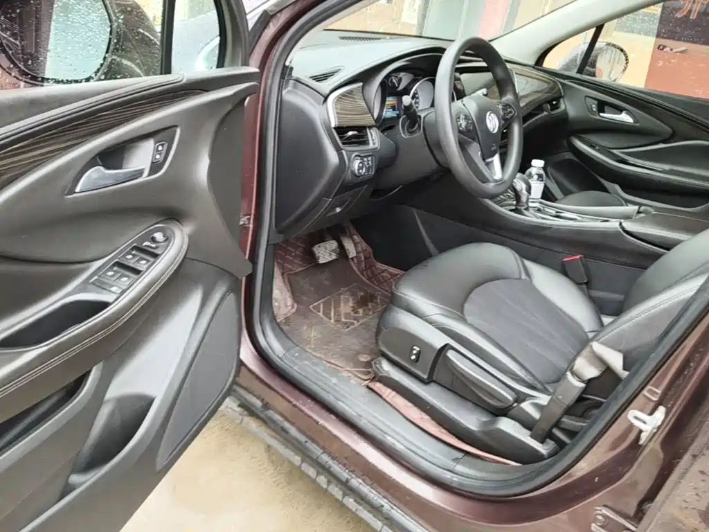 Фото 16 - Buick Envision Plus