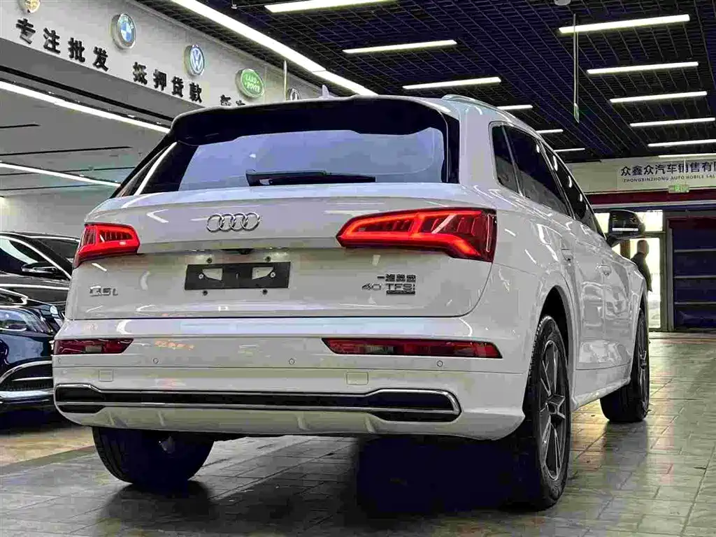 Audi Q5L 2020 40 TFSI Prestige Fashion фото 7