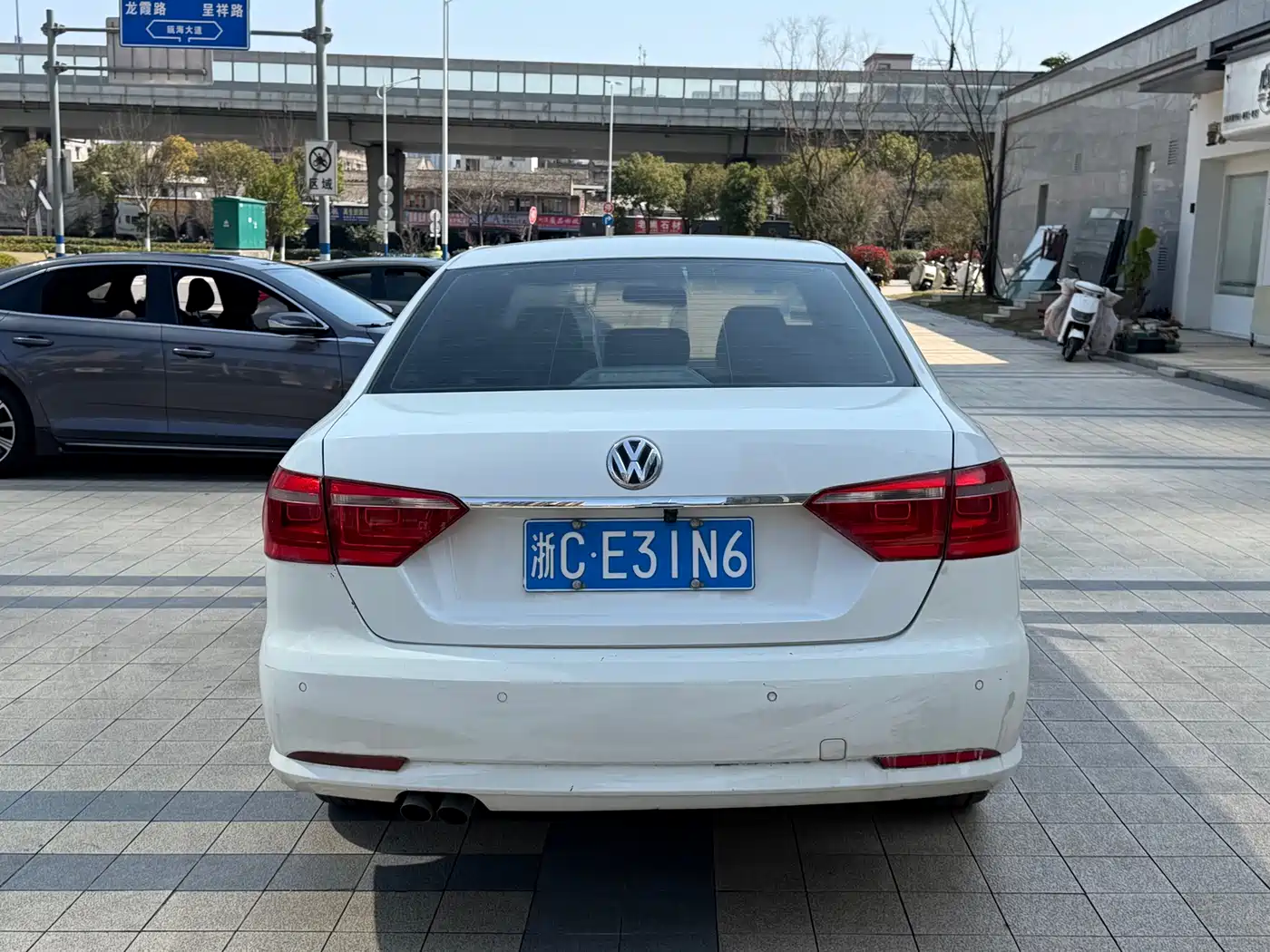 Volkswagen Lavida 2014 Model 1.4TSI DSG Sport фото 11