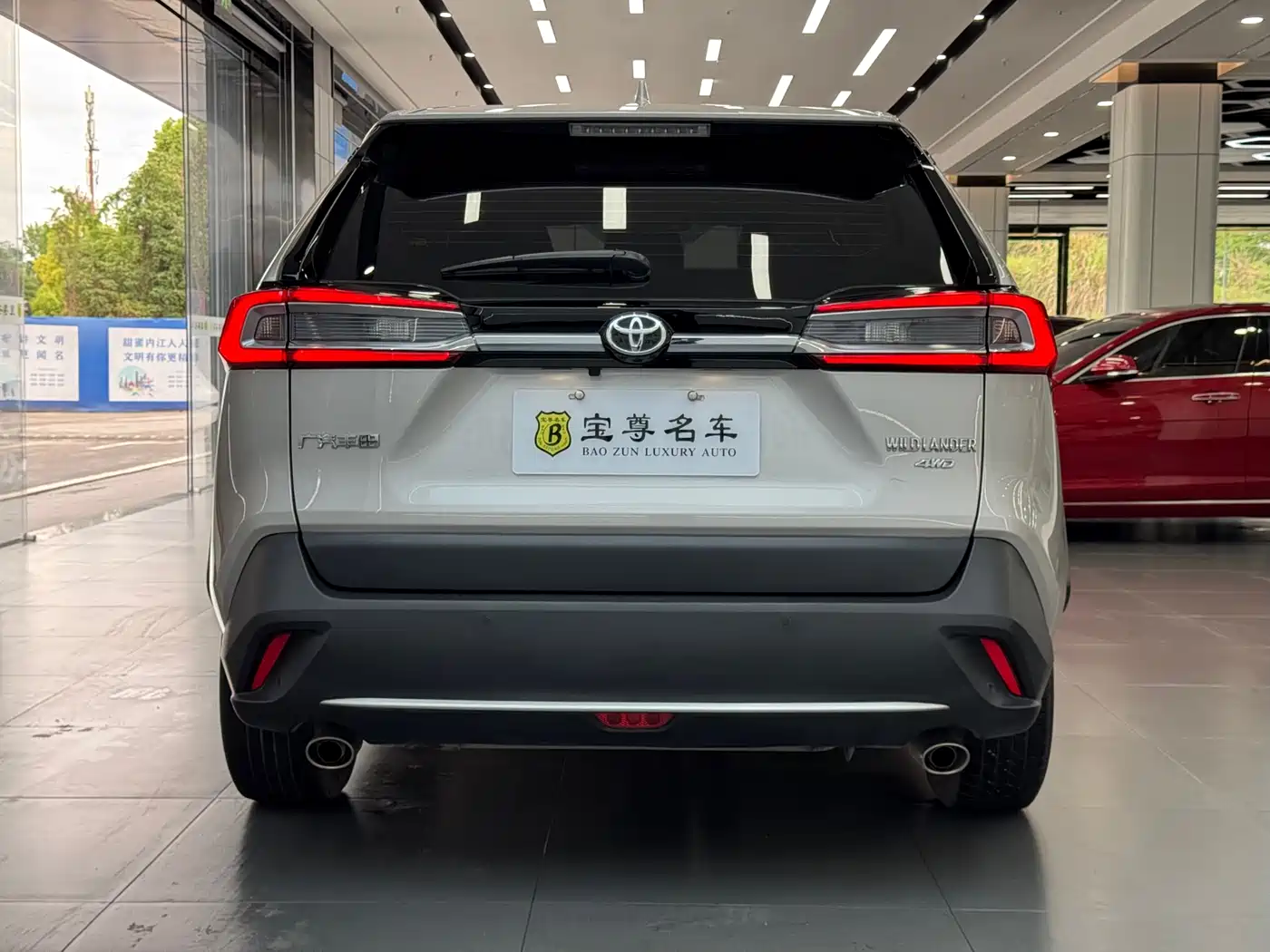Toyota Wildlander 2022 2.0L CVT AWD Luxury Edition фото 4