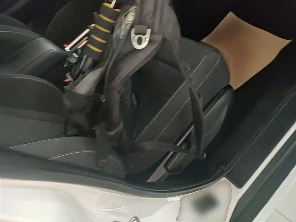 Haval M6 2021 PLUS 1.5T Manual Elite Smart Connect фото 25